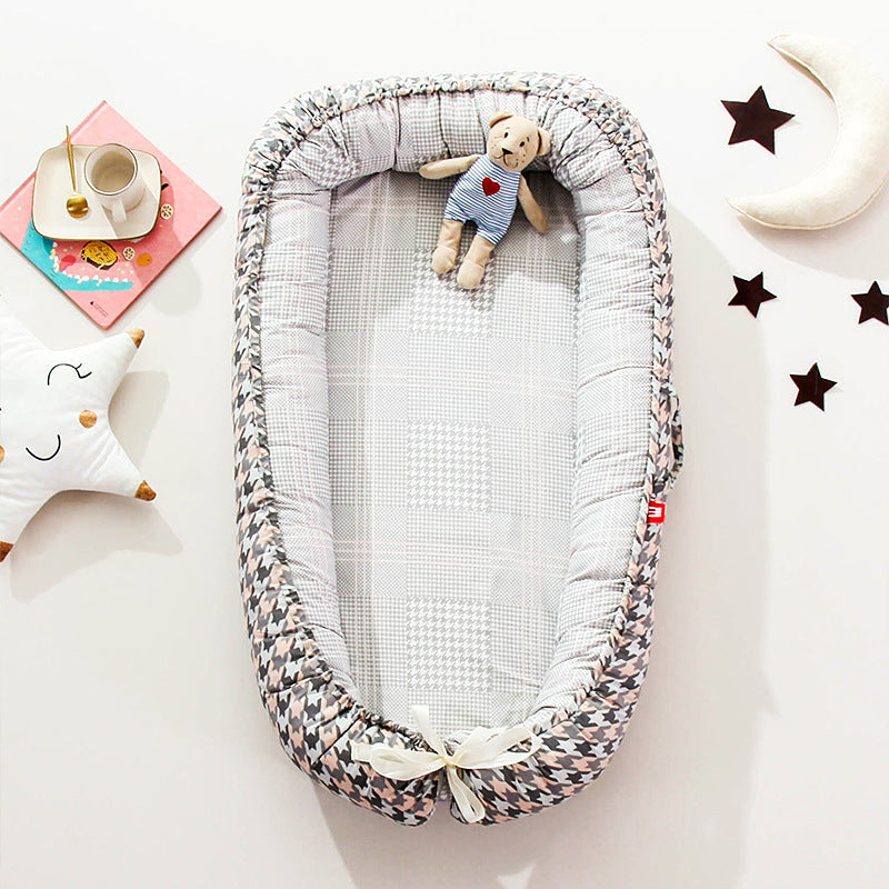 Baby comfortable crib
